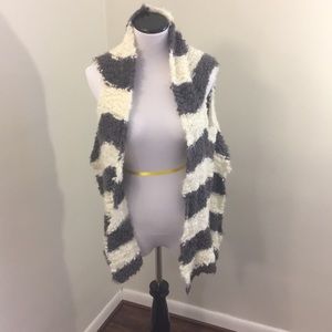 House of Who vest